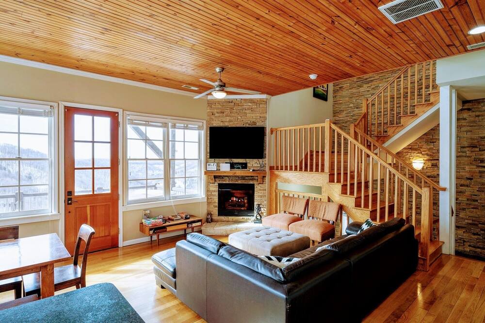 Photo of Bedroom in Wolf Laurel
