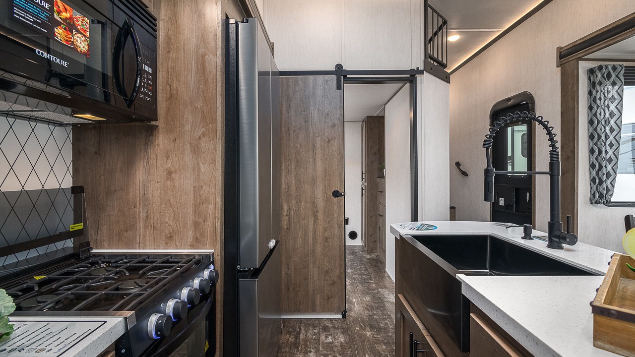 Photo of Kitchen in Oak