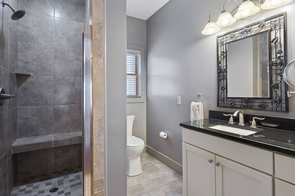 Photo of Bathroom in Wolf Laurel