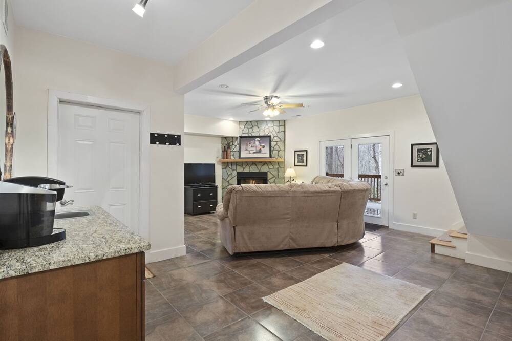 Photo of Others in Wolf Laurel