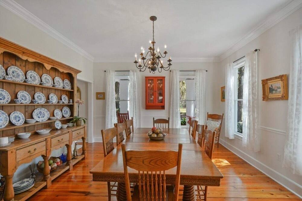 Photo of Bedroom in Brunswick