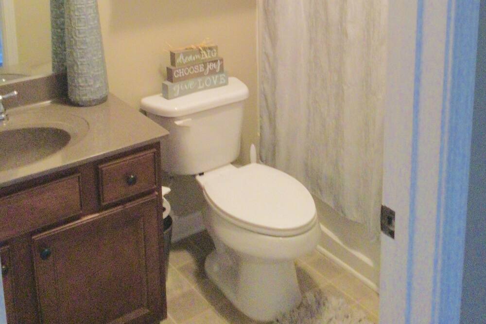 Photo of Bathroom in Town Center