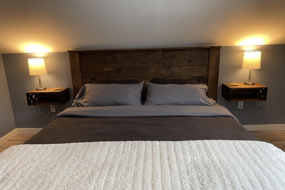 Photo of Bedroom in Town Hill
