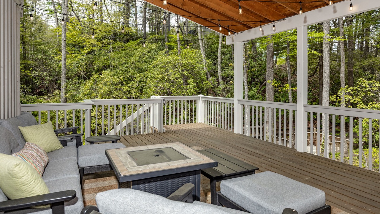 Photo of Outdoor in Lake Toxaway