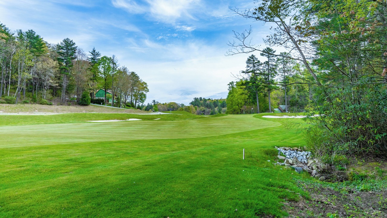 Photo of Others in Lake Toxaway