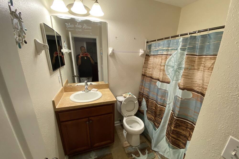 Photo of Bathroom in Westside