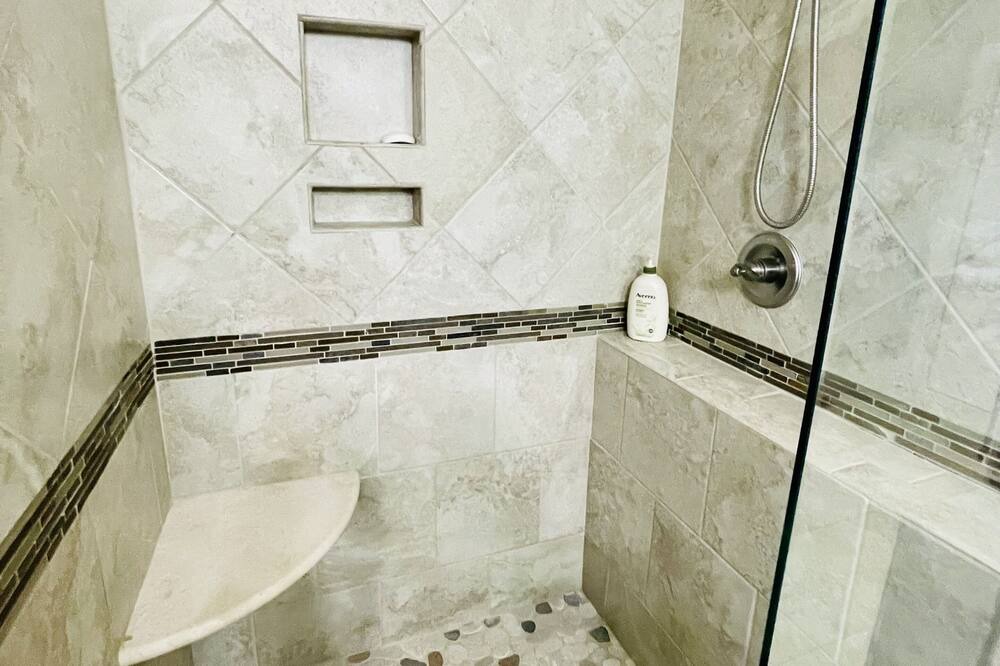 Photo of Bathroom in Canterbury Farms