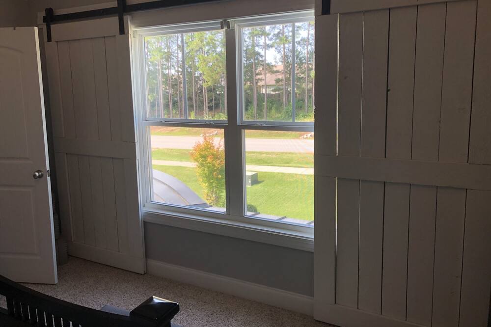 Photo of Bedroom in Canterbury Farms