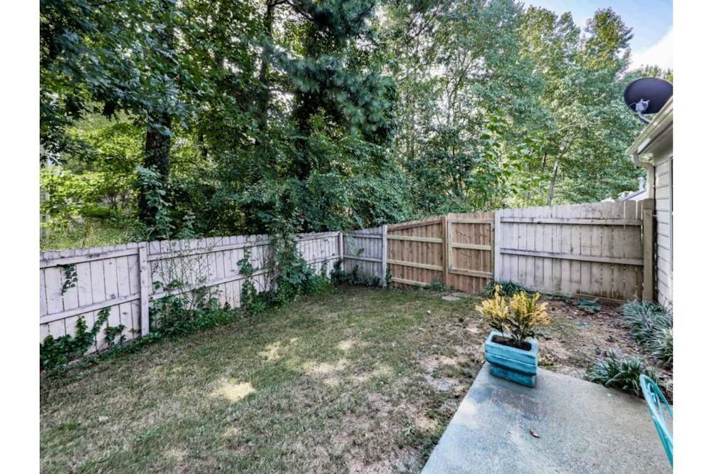 Photo of Outdoor in Kennesaw