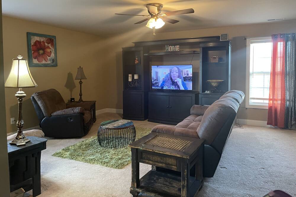 Photo of Livingroom in Huntsville