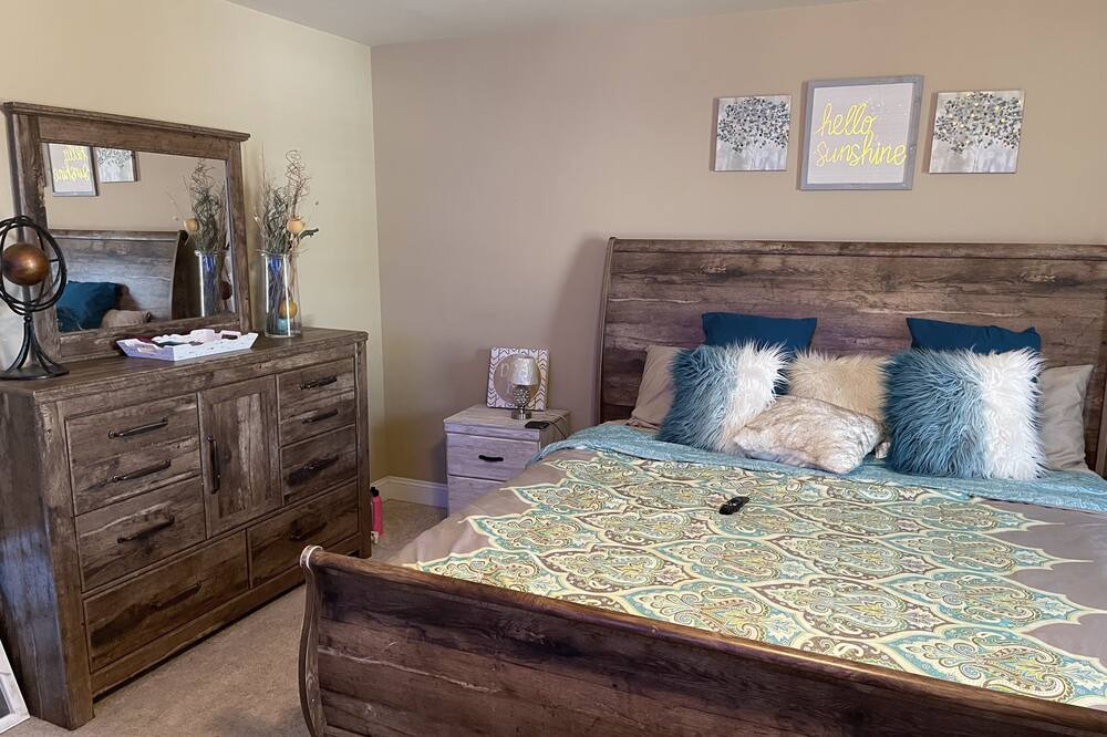Photo of Bedroom in Huntsville
