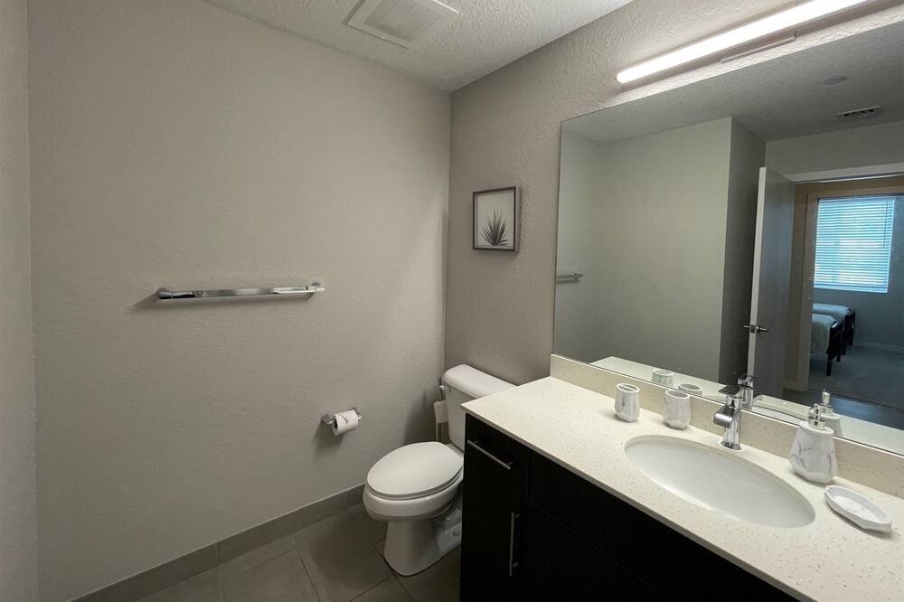 Photo of Bathroom in Daytona Beach