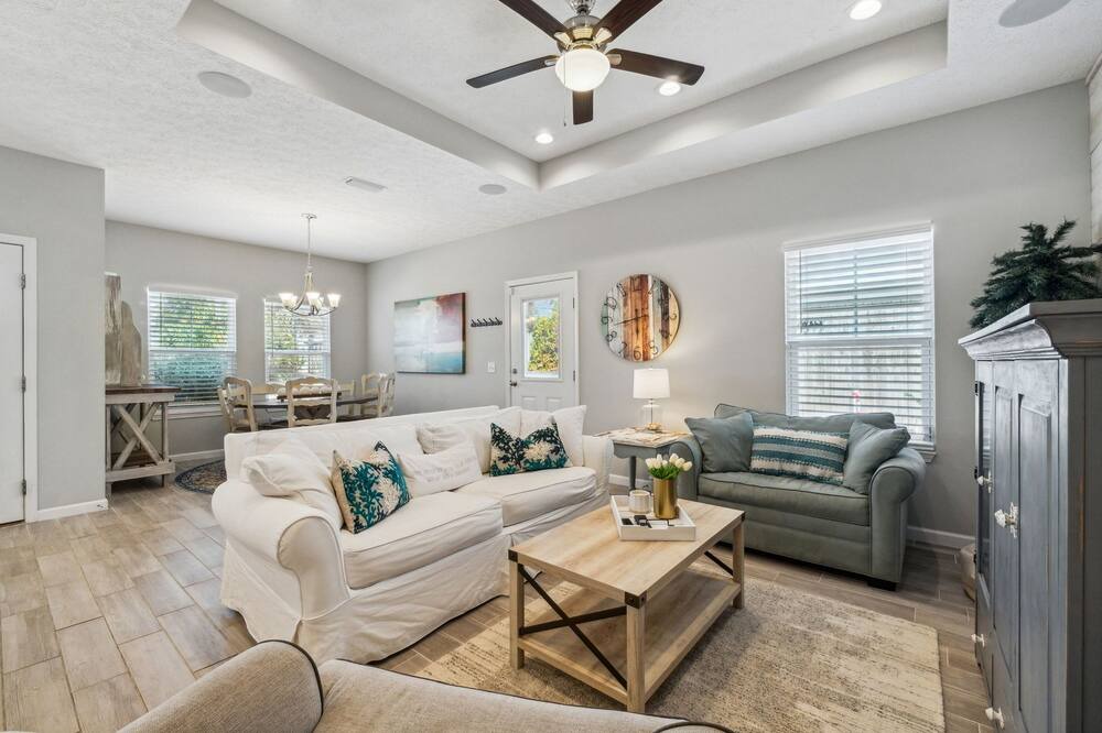 Photo of Livingroom in Laguna Beach