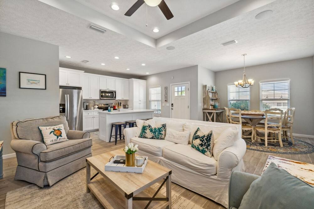 Photo of Livingroom in Laguna Beach