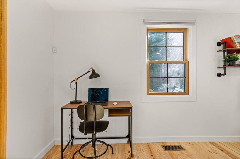 Photo of Bedroom in Marshall