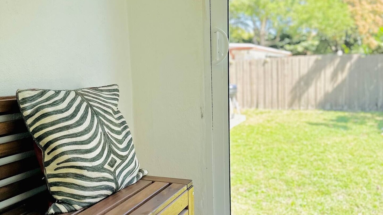 Photo of Outdoor in North Miami