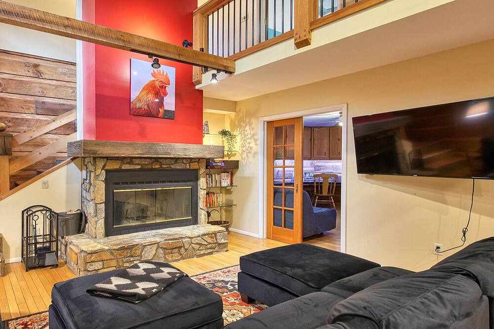 Photo of Livingroom in Leicester