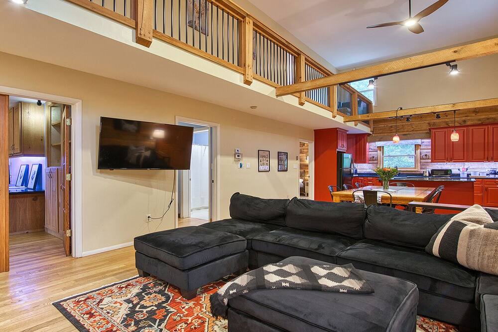 Photo of Livingroom in Leicester