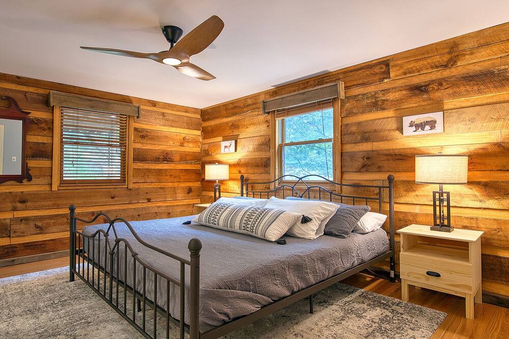 Photo of Bedroom in Leicester