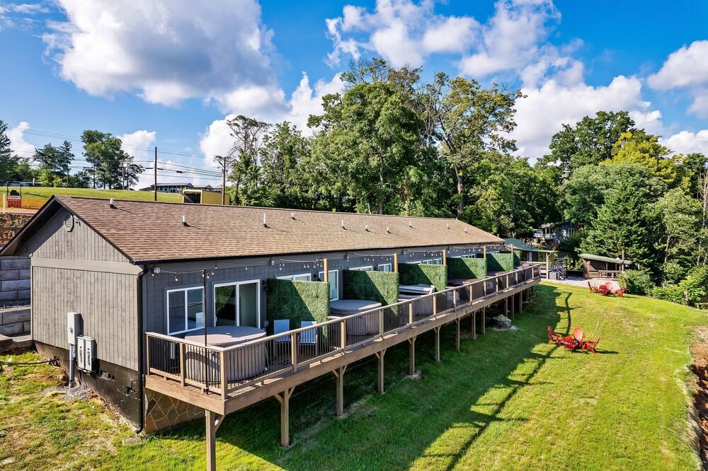 Photo of Outdoor in Dandridge