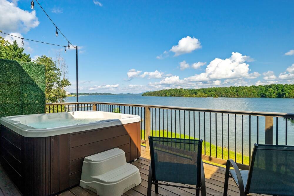 Photo of Patio Balcony in Dandridge
