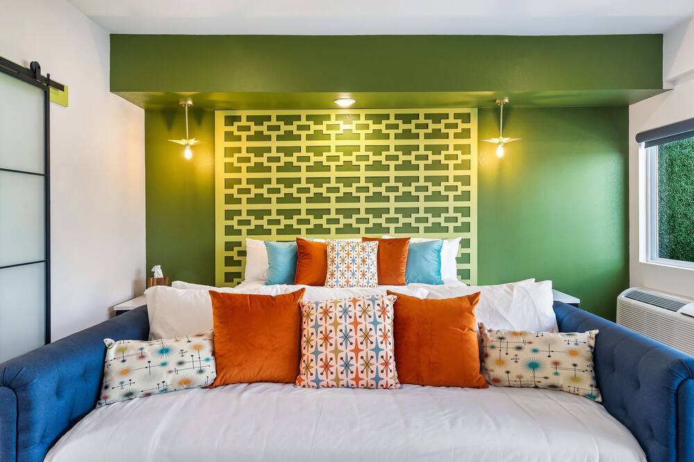 Photo of Bedroom in Dandridge