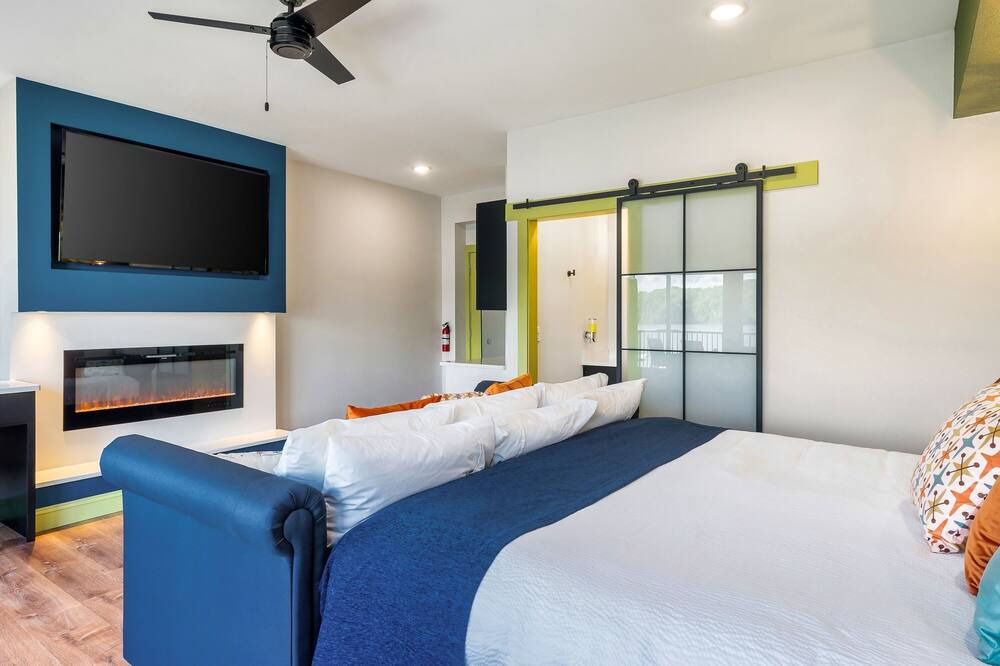 Photo of Bedroom in Dandridge