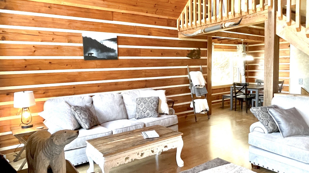 Photo of Livingroom in Waynesville