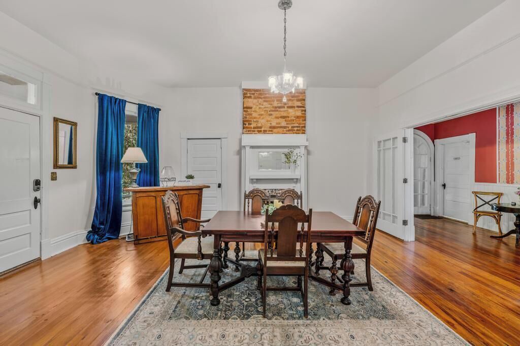 Photo of Livingroom in Senoia