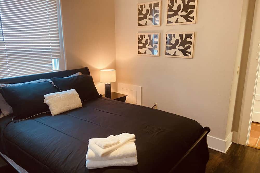 Photo of Bedroom in Augusta