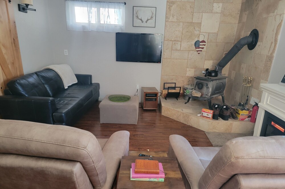 Photo of Livingroom in Mount Charleston