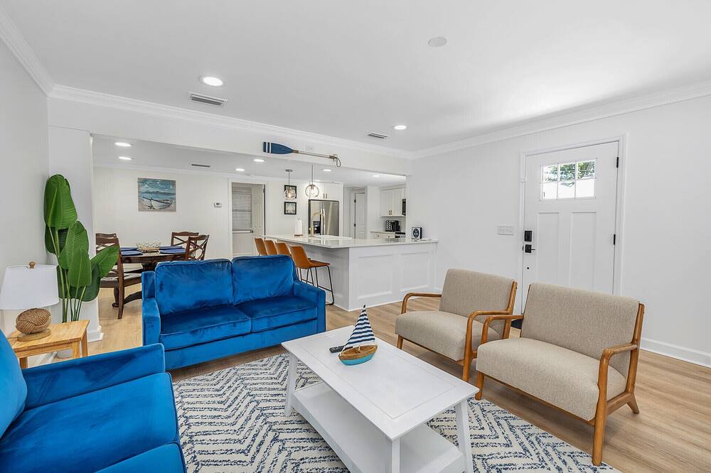 Photo of Livingroom in Saint Simons Island