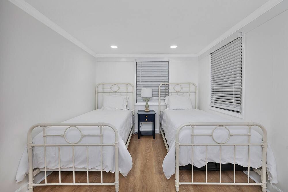 Photo of Bedroom in Saint Simons Island