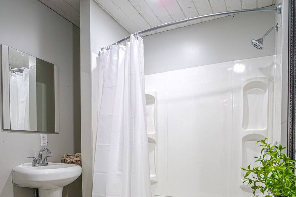 Photo of Bathroom in Laceys Spring