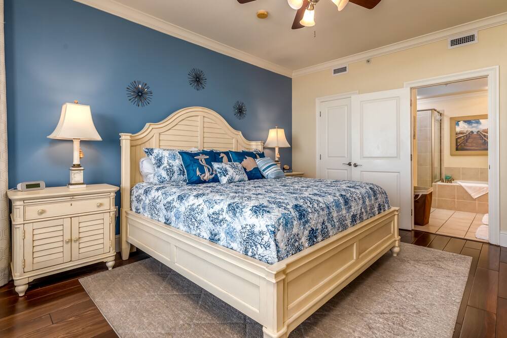 Photo of Bedroom in Dauphin Island
