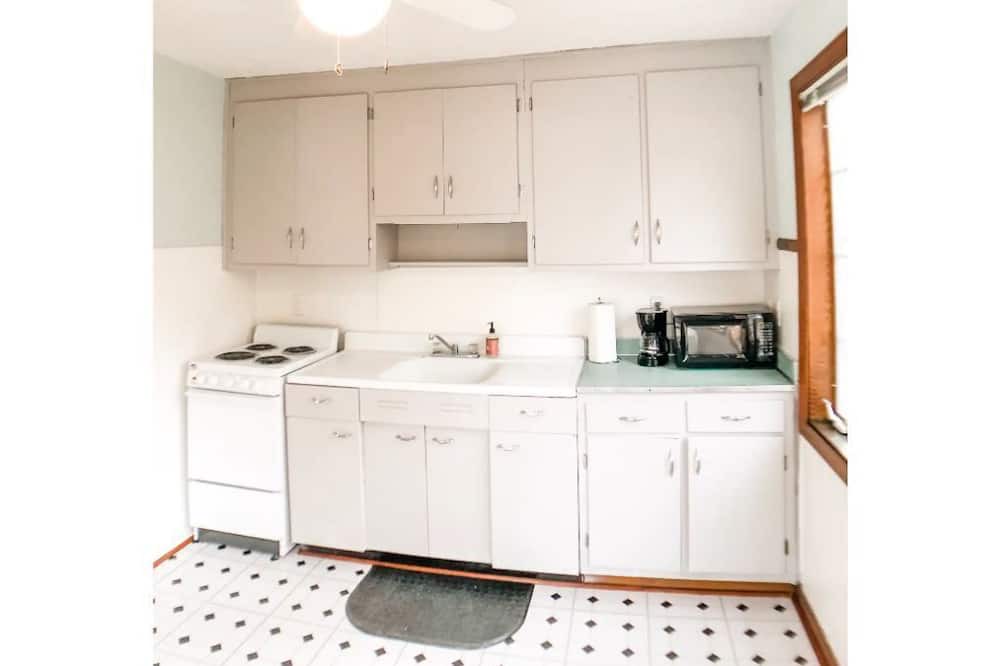 Photo of Kitchen in Midtown