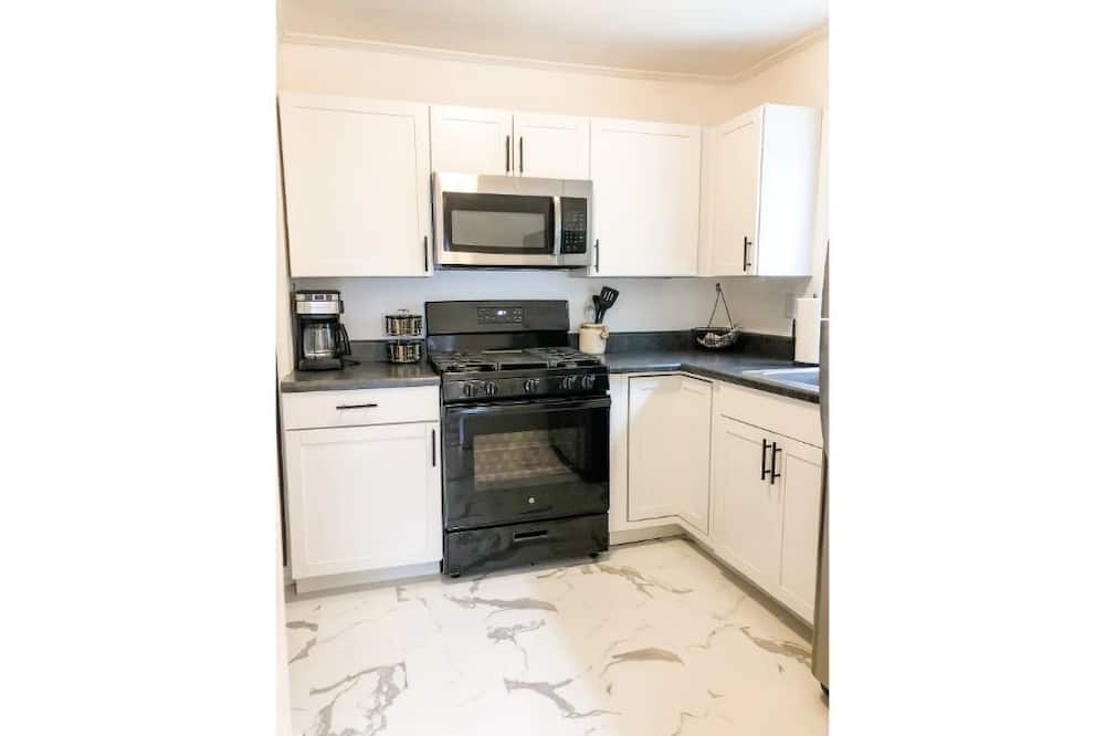 Photo of Kitchen in Midtown