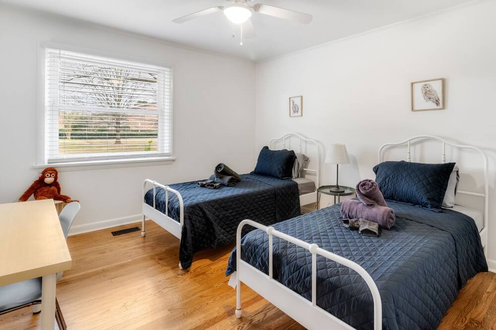Photo of Bedroom in Moores Chapel