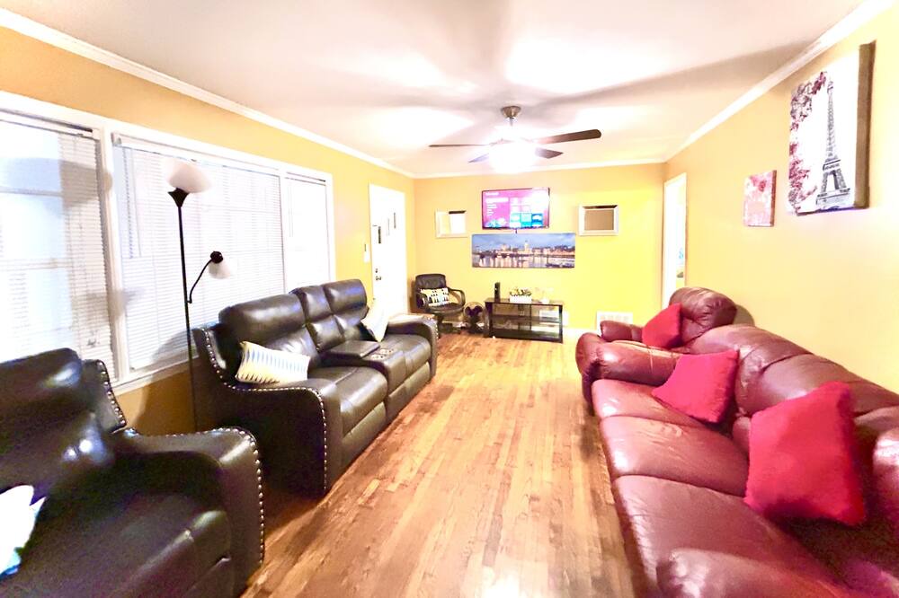 Photo of Livingroom in Stockbridge