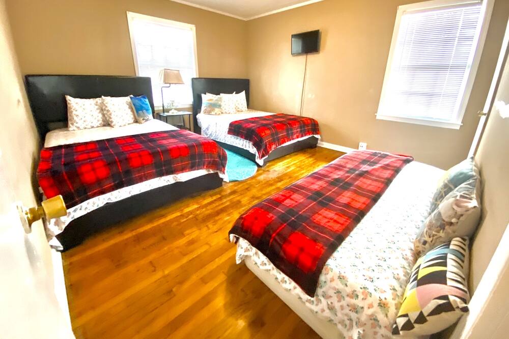Photo of Bedroom in Stockbridge