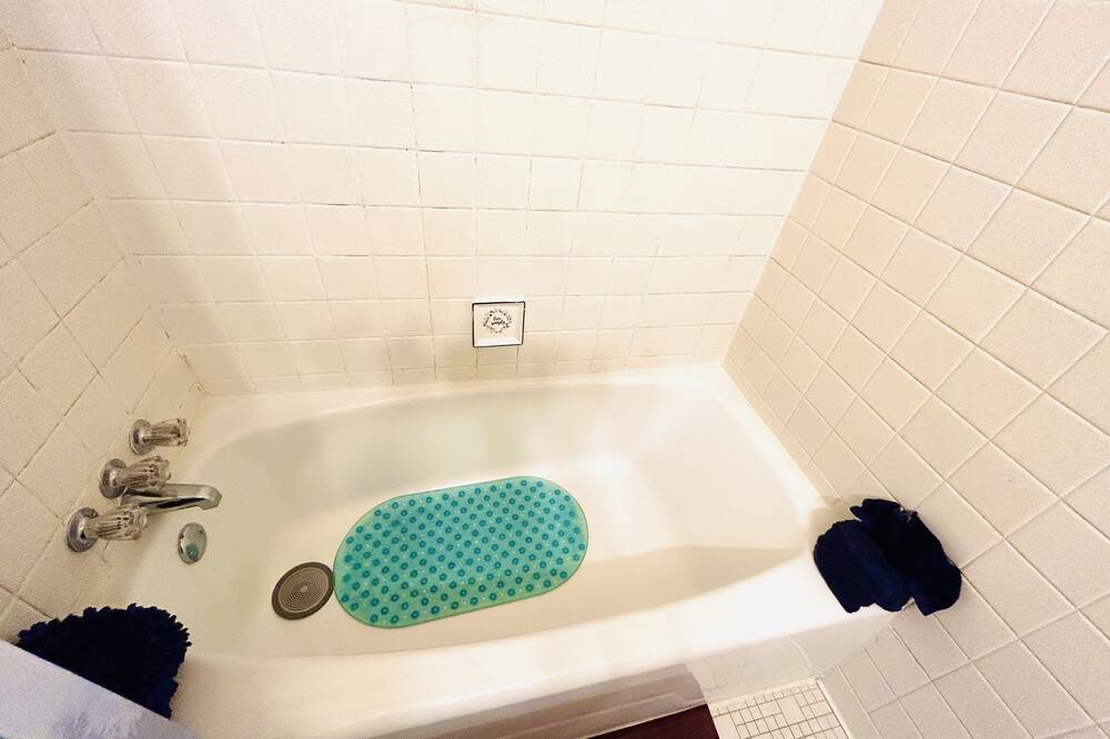 Photo of Bathroom in Stockbridge
