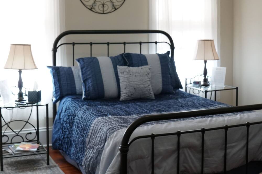 Photo of Bedroom in Conover
