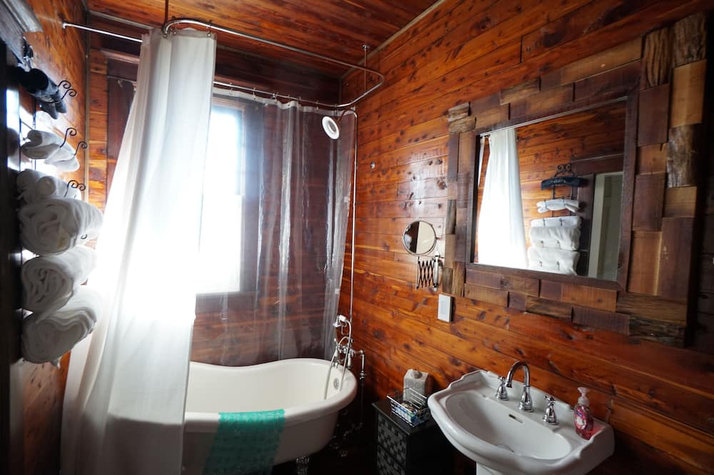 Photo of Bathroom in Conover