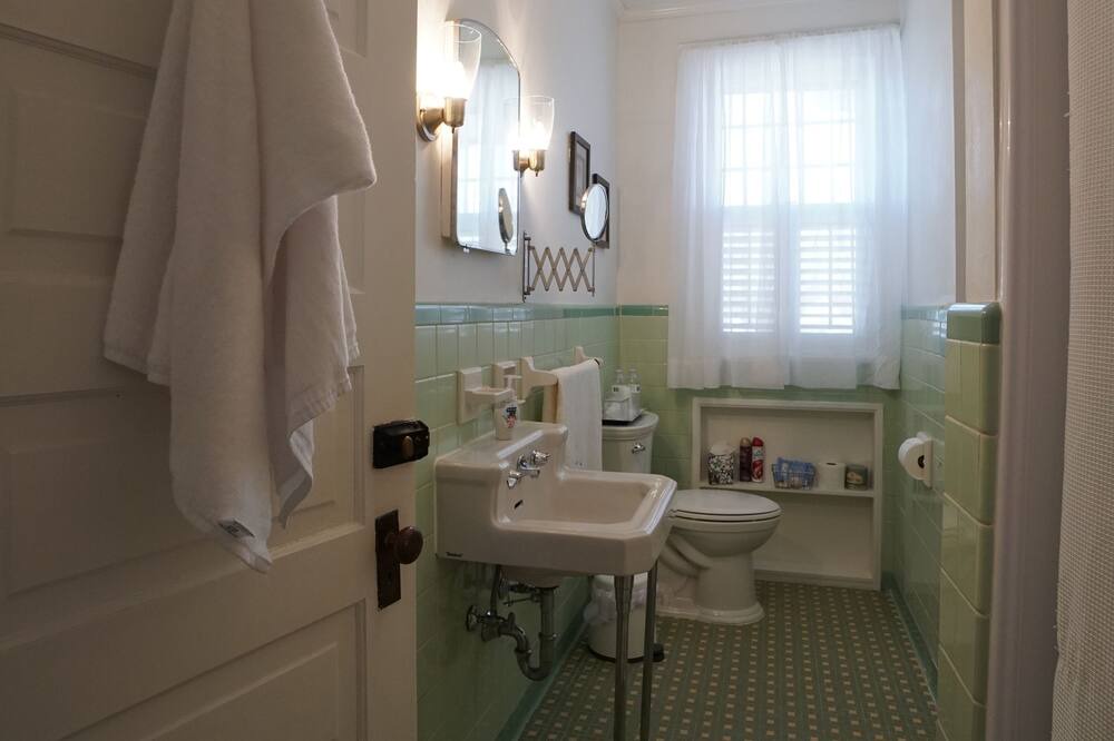 Photo of Bathroom in Conover