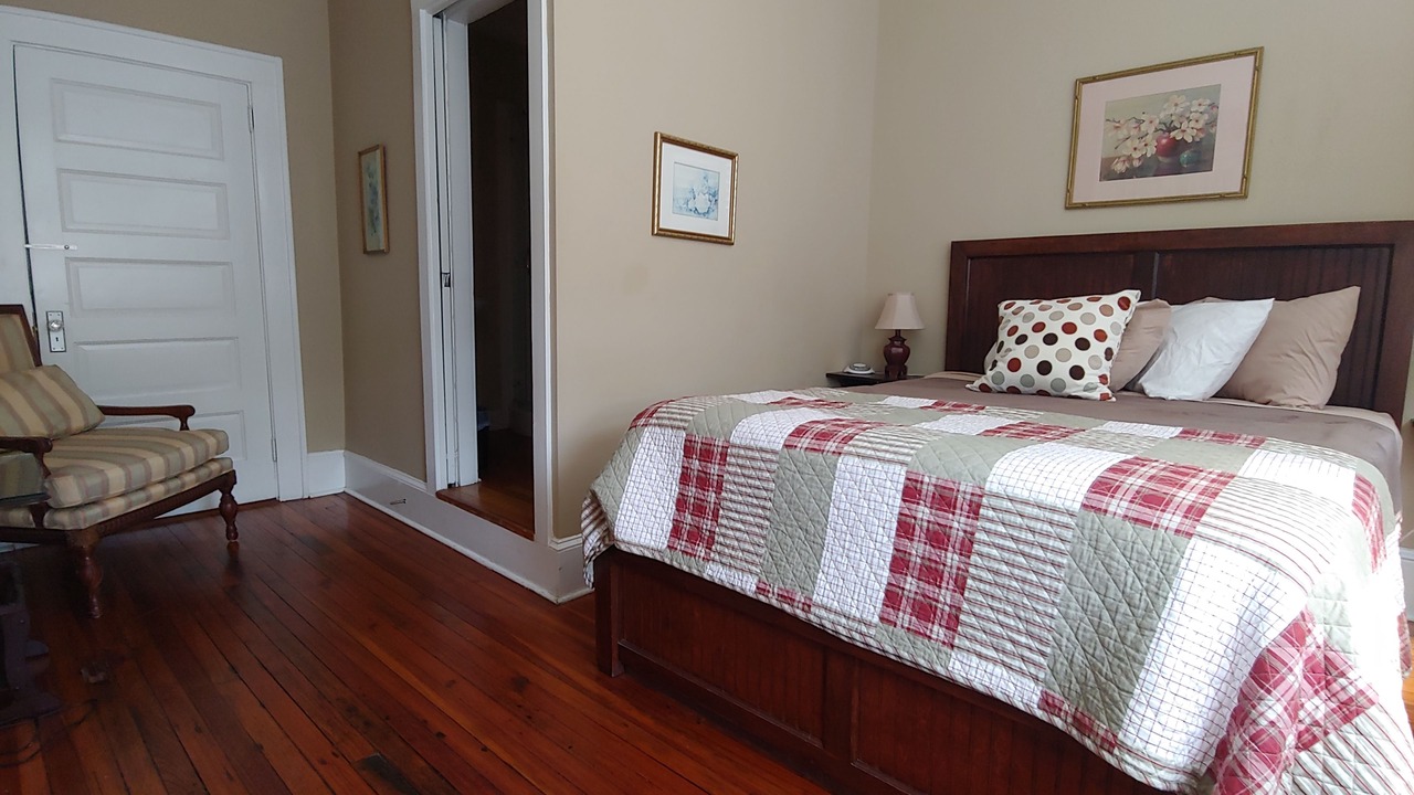 Photo of Bedroom in Hot Springs