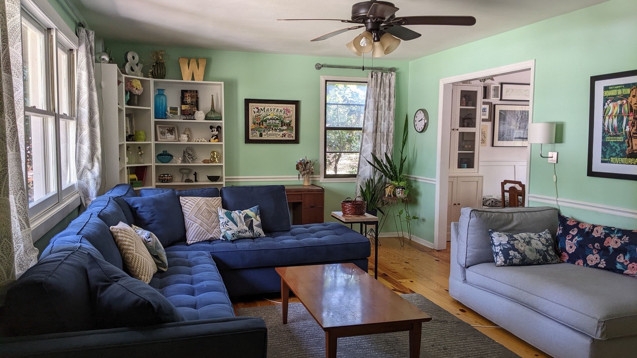 Photo of Livingroom in Montclair