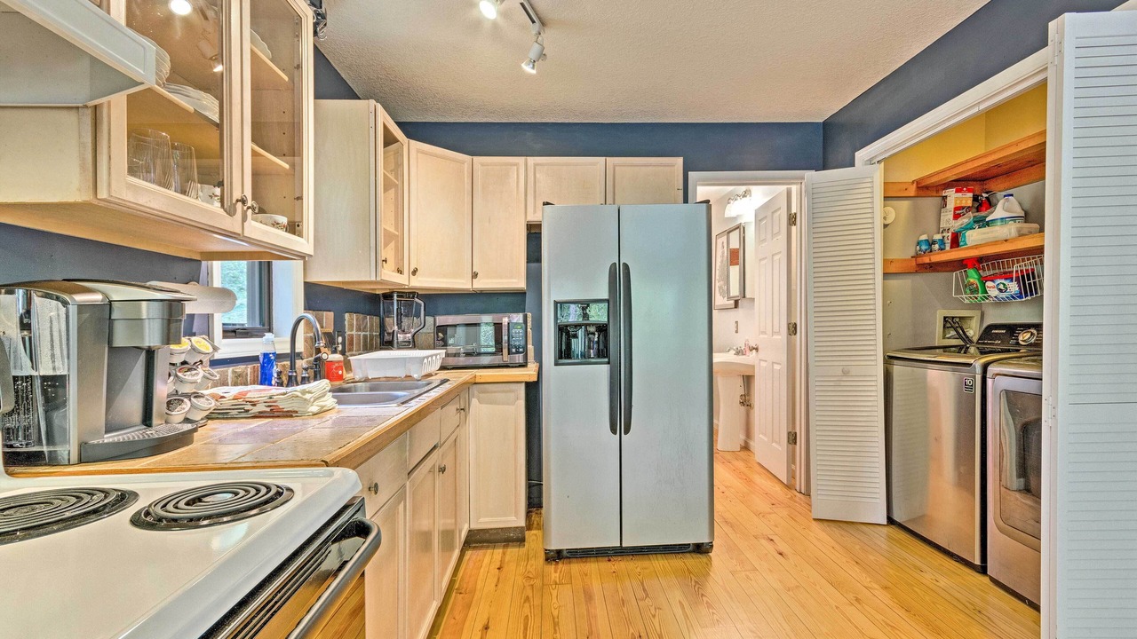 Photo of Kitchen in Mars Hill