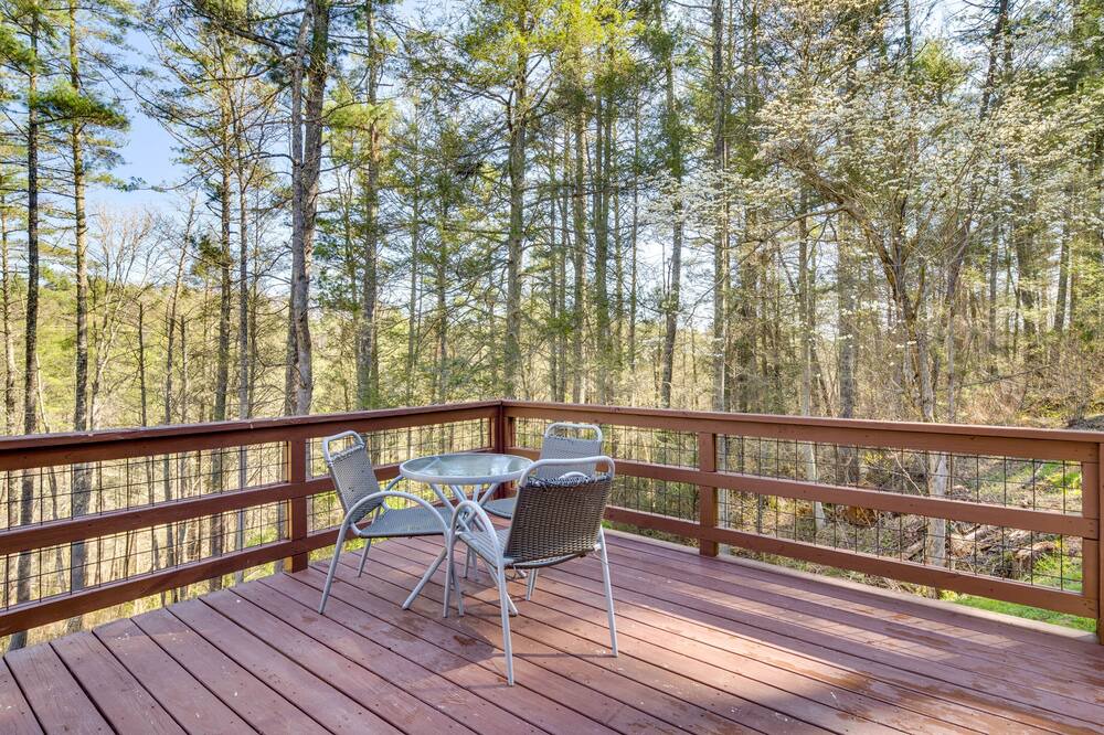 Photo of Outdoor in Mars Hill