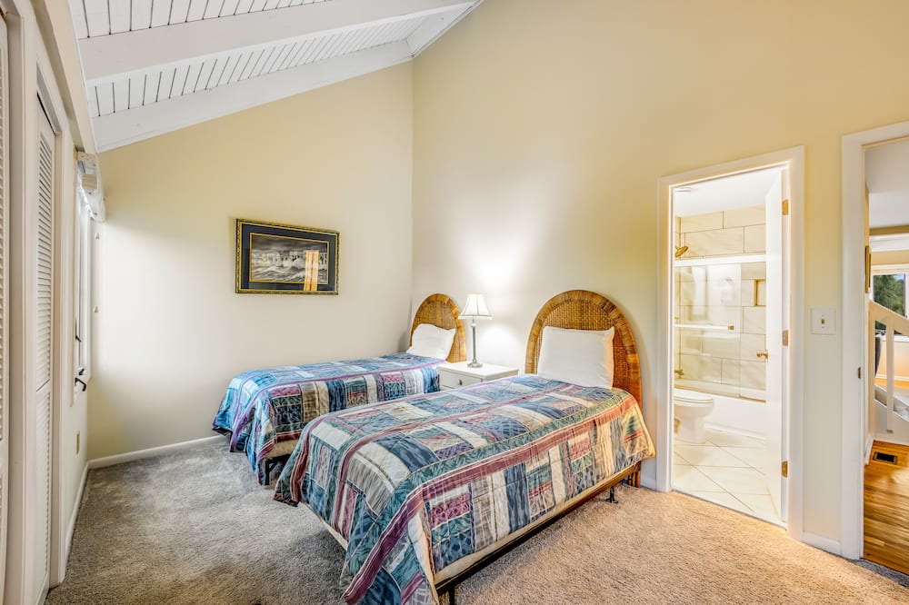 Photo of Others in Sealoft Villas