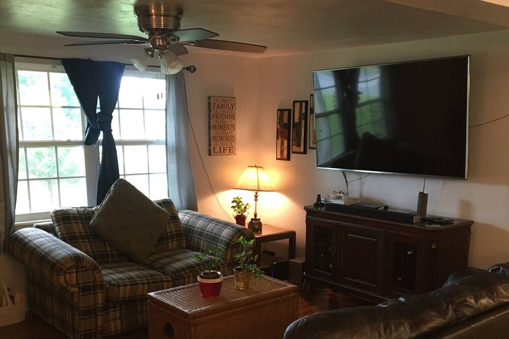 Photo of Bedroom in Prosperity Church Road